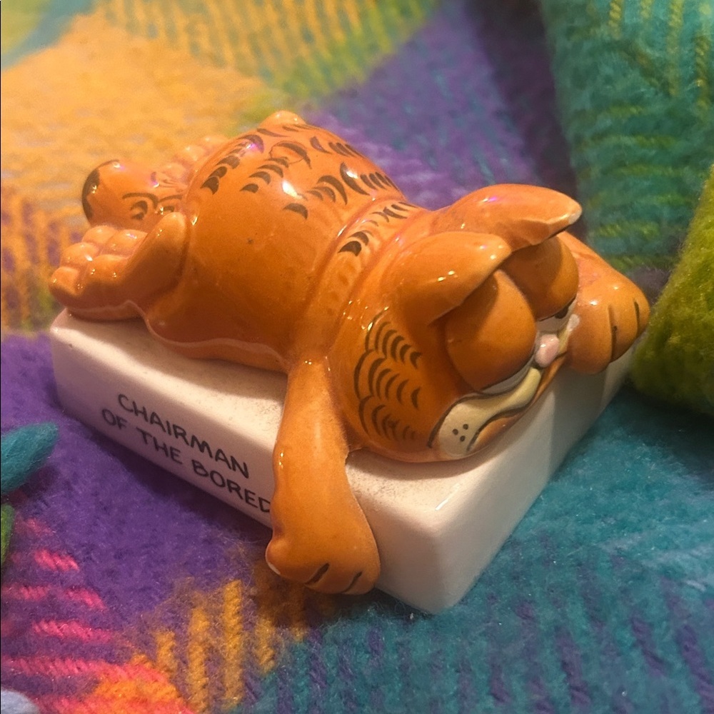 80’s Garfield Ceramic Desk Decor Office